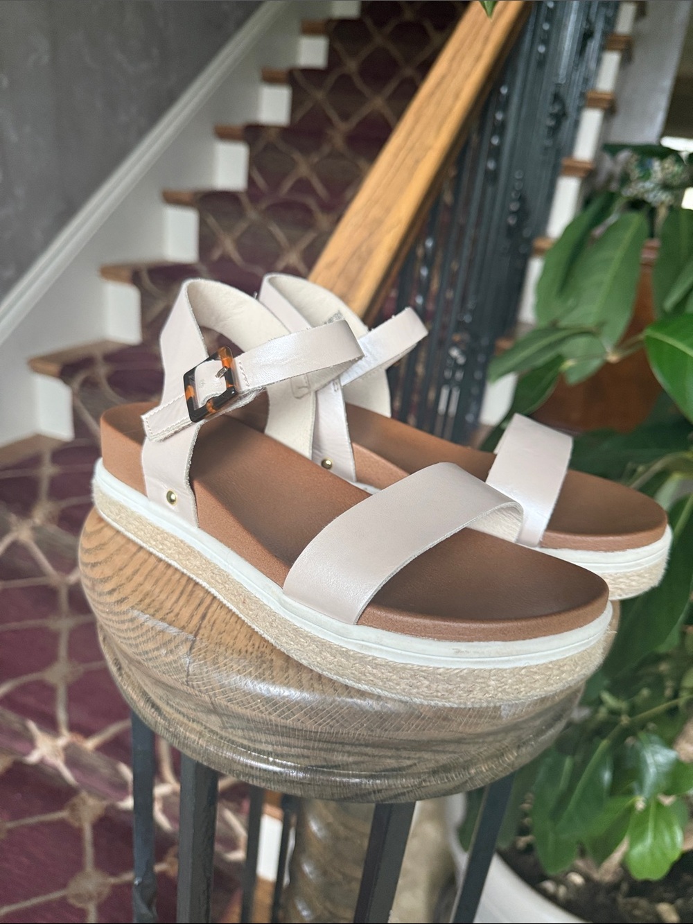 MIA JENISE girls sandal size 4 medium excellent condition - Picture 10 of 11